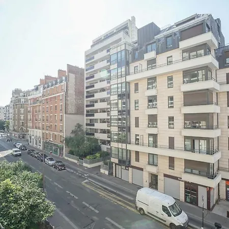 Appartement Nice Bright Studio On Rue Lecourbe 15Th