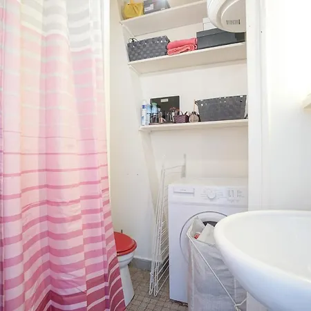 Nice Bright Studio On Rue Lecourbe 15Th *