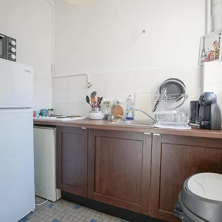 Nice Bright Studio On Rue Lecourbe 15Th 巴黎